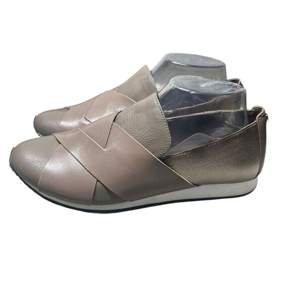 Calvin Klein Brown Casual Slip On Comfort Shoe Size 8.5 Work Athletic Career - Picture 5 of 11